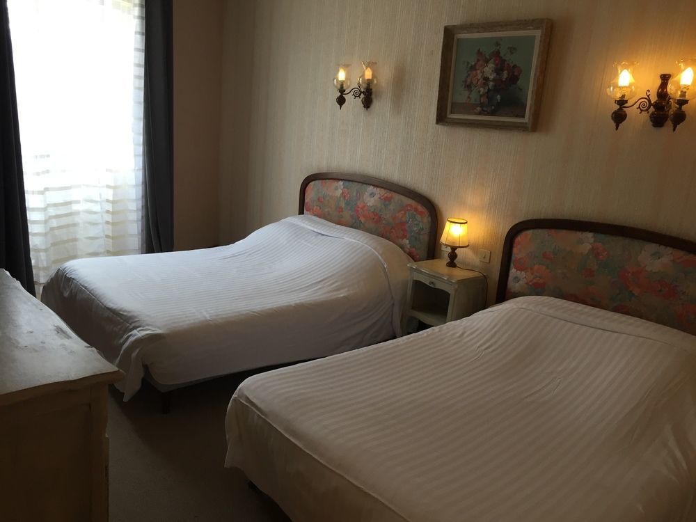 Hotel Central Chaunay Esterno foto