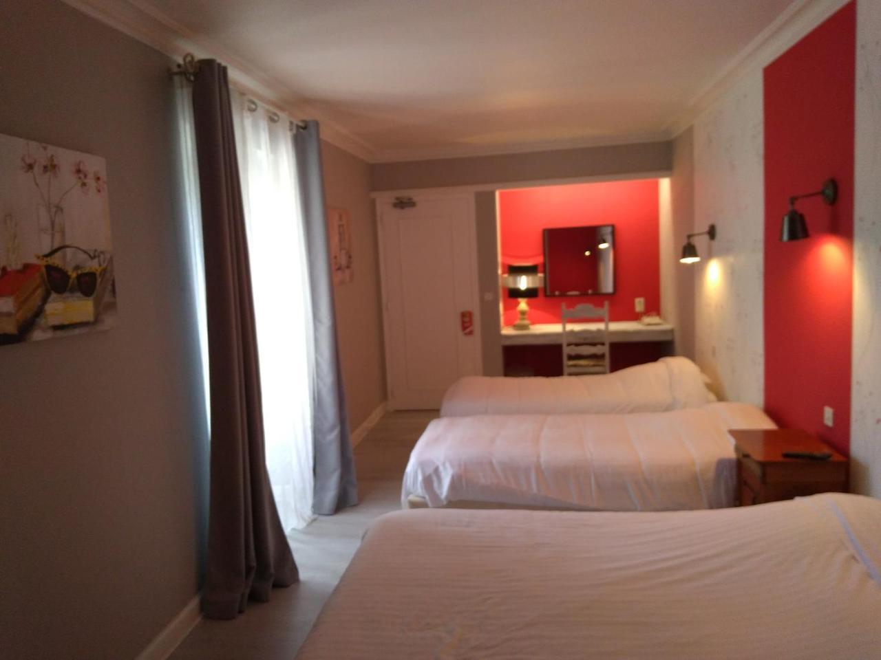 Hotel Central Chaunay Esterno foto